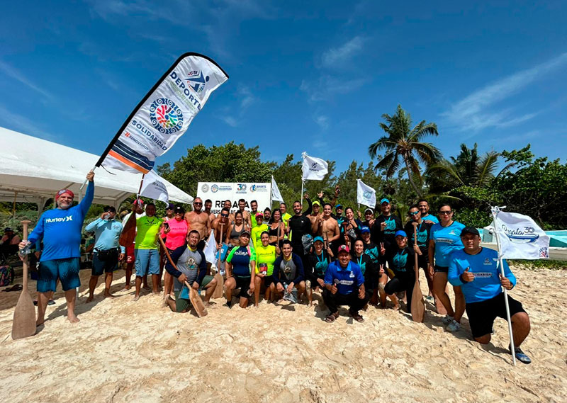 Exitosa regata a Remo en Canoas Mayas por 30 Aniversario de Solidaridad