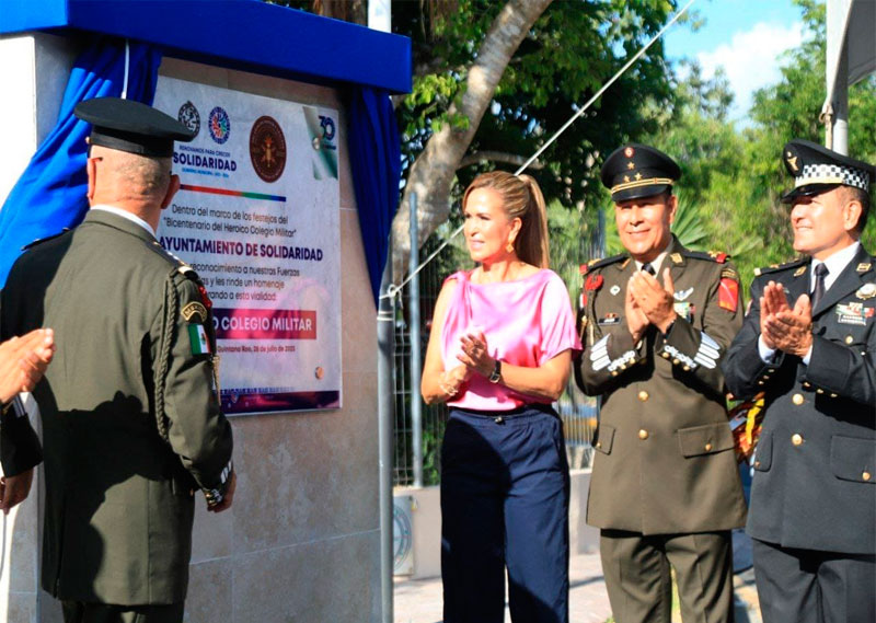 Inaugura Lili Campos avenida Heroico Colegio Militar