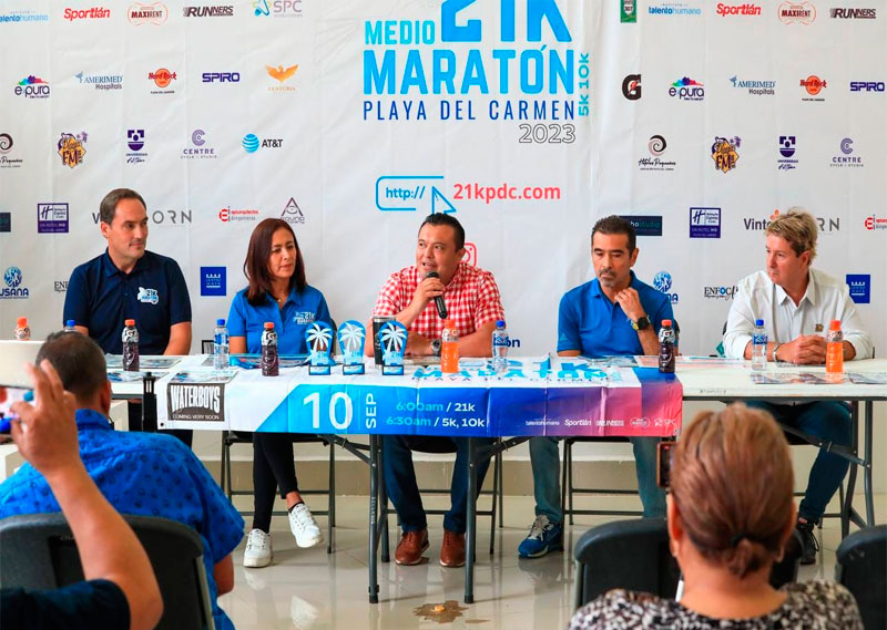 Gobierno impulsa a Playa del Carmen como destino deportivo