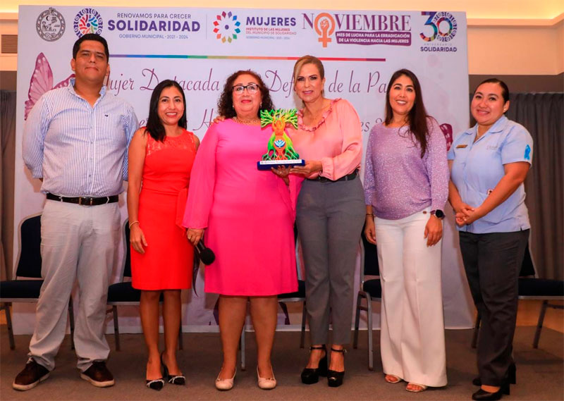 Reconocen a mujeres solidarenses destacadas