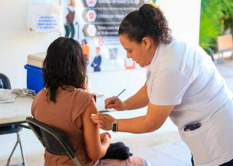 Jornada de vacunación de covid e influenza