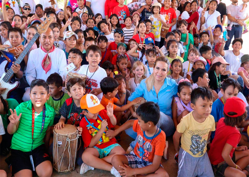 Presentan concierto musical a alumnos del curso de verano “Baxal Paal”